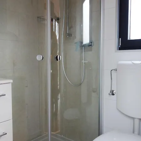 Tiny House Ankerplatz Auf Dem Ostseecamp Graal-müritz *