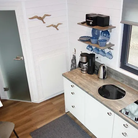 פארק נופש Tiny House Ankerplatz Auf Dem Ostseecamp *