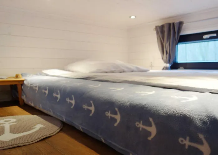 Tiny House Ankerplatz Auf Dem Ostseecamp グラール・ミューリッツ